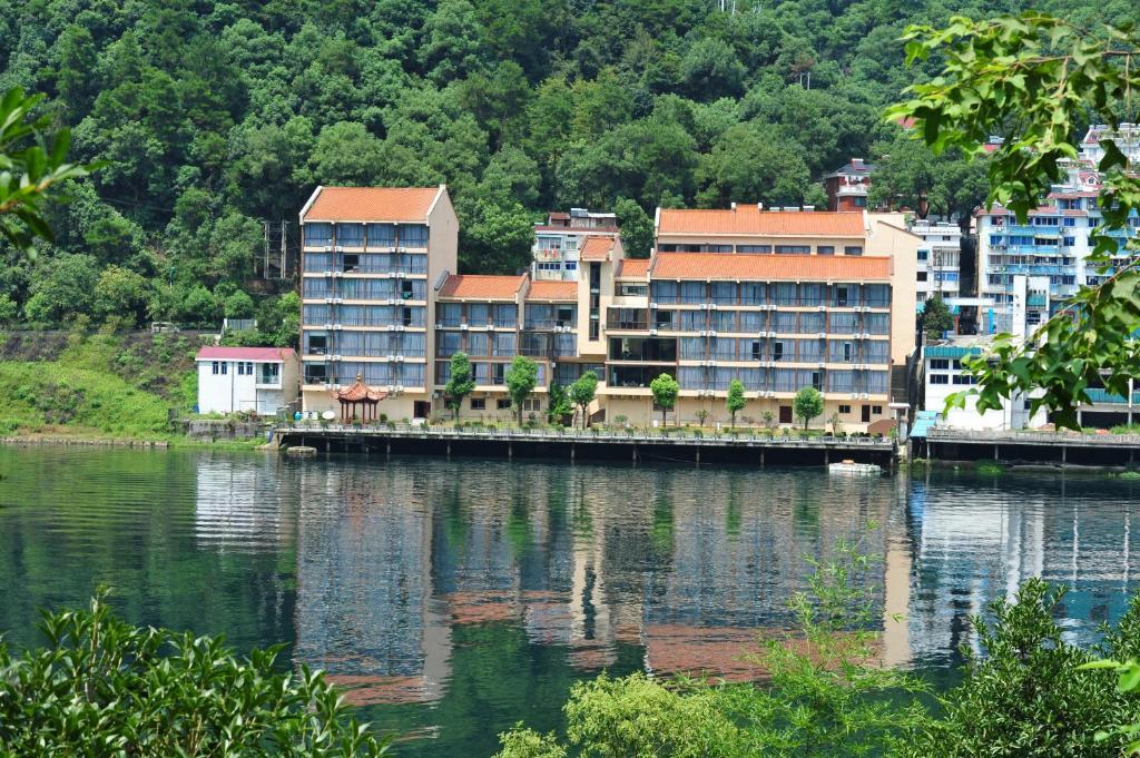 Jiande Yinyuan Hotel Tangcun Exteriér fotografie